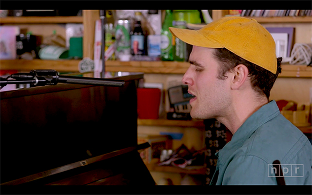 Jordan Rakei / 米人気プログラム「Tiny Desk Concert」に登場し4曲のパフォーマンスを披露!