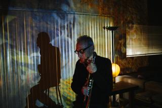 JON HASSELL / オリジナル・マスターテープからリマスタリングした、伝説的名盤『VERNAL EQUINOX』の再発が決定! 高音質CDで発売される国内盤CDは、ジョン・ハッセルとブライアン・イーノによるライナーノーツ訳付き!