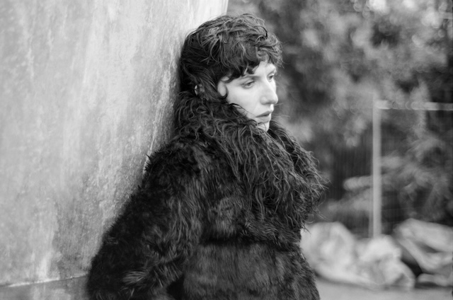 Aldous Harding / 5作目となる新作アルバム『Train On The Island』を発表。先行曲「One Stop」は、PitchforkにてBest New Trackを獲得。