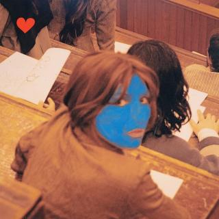 Aldous Harding / 5作目となる新作アルバム『Train On The Island』を発表。先行曲「One Stop」は、PitchforkにてBest New Trackを獲得。