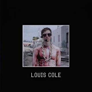 LOUIS COLE / 超人ルイス・コール、一軒家ビッグバンドMVで話題となった楽曲を含む新作EP『Live Sesh and Xtra Songs』を4月5日にリリース!先行曲「Doing the Things」のMV解禁!
