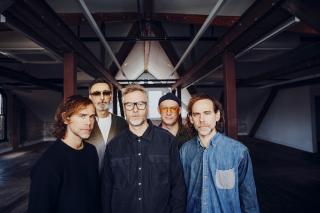 The National / USインディの頂、ザ・ナショナルが新曲「Eucalyptus」を公開!さらに日本盤CDにはボーナス・トラックとしてフリート・フォクシーズのロビン・ペックノールドが参加した貴重なライヴ音源の追加収録が決定!!