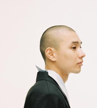 長谷川白紙/初のツアーが10月に開催決定! 大阪・東京公演はKID FRESINOがゲスト参加 またKID FRESINOとの共演曲「行つてしまつた」が本日6/11(火) 22時よりシングルリリース