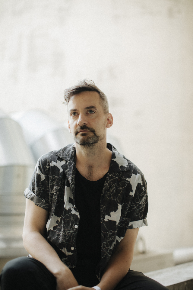 BEATINK.COM / Bonobo / 新曲「Linked」を突如リリース!12インチ