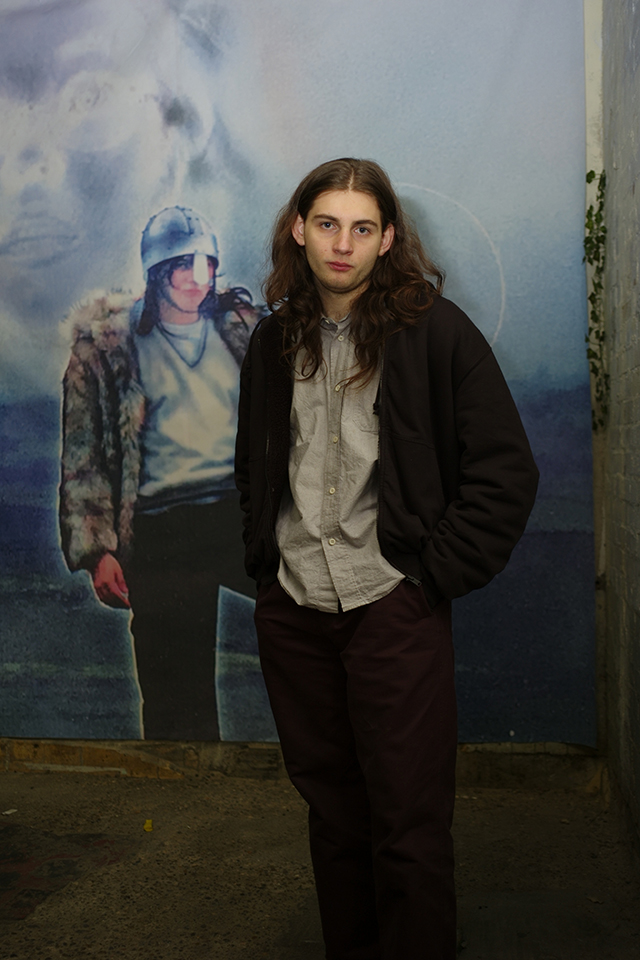 Beatink Com Ethan P Flynn 年代最初のカルト ヒーローが Young Turks と契約 新曲 Everybody S Dying To Meet You 発表 Mv公開
