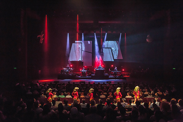 BEATINK.COM / ワンオートリックス・ポイント・ネヴァー (OPN) のブッ