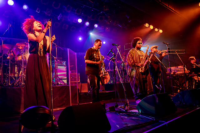 BEATINK.COM / KAMASI WASHINGTON / 「ブラック