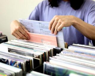 Artist・Art Director/YOSHIROTTEN ー 音楽カルチャーを愛するすべての人に向けた、大阪・南船場の『BEATINK Listening Space』