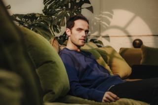 Jordan Rakei /  最新アルバム『Origin』より、「Mind’s Eye」のライブセッションビデオを公開!