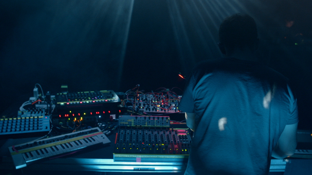 Floating Points Crush 未開封 国内限定盤 BEATINK.COM / Floating Points / 最新作にして最高傑作『Crush』が英