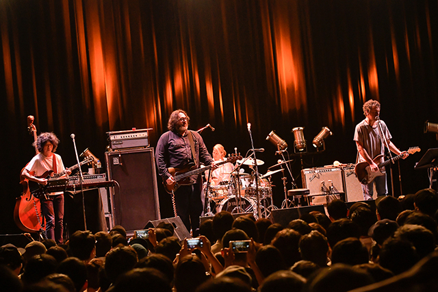 BEATINK.COM / 約3年ぶりのヨ・ラ・テンゴ、ジャパンツアー東京公演