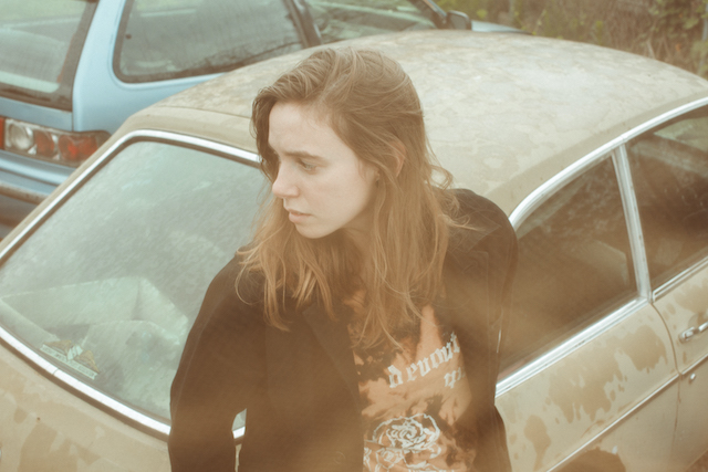 Julien Baker / それは、アナタが忘れていた小さな歌。 ジュリアン・ベイカー待望の最新アルバム完成。 新曲「Faith Healer」公開!