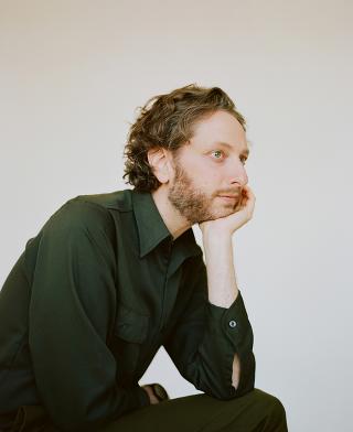DANIEL LOPATIN / アダム・サンドラー主演、サフディ兄弟監督の話題映画『UNCUT GEMS』の音楽をOPNことダニエル・ロパティンが担当。12月13日にサウンドトラック・アルバムのリリースが決定。