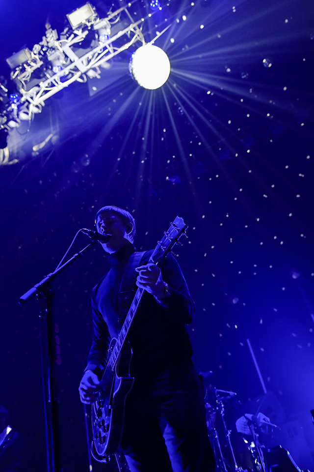 beatink com interpol turn on the bright lights special show 約13