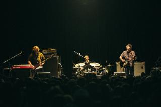 YO LA TENGO / 現在ジャパン・ツアー中のヨ・ラ・テンゴが突如EP 『The Bunker Session』をリリース! 東京、名古屋、大阪の3都市の公演、東京の追加公演共に全て完売! 大盛況で幕を閉じた、初日の東京公演の様子を公開!