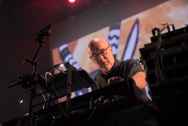 DUB SESSIONS 20th ANNIVERSARY /  東京公演のライブレポートが到着!!! ラヴァーズ・ロックから最新ダブまで──時代と記憶をつなぐ祝祭 そして、本日名古屋、明日は大阪公演!