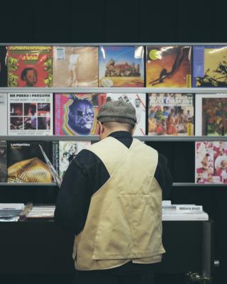 Little Nap COFFEE STAND オーナー / 濱田さん *** デザイナー・アーティスト / Asuka Watanabe ー 音楽カルチャーを愛するすべての人に向けた、東京・原宿の『BEATINK Listening Space』