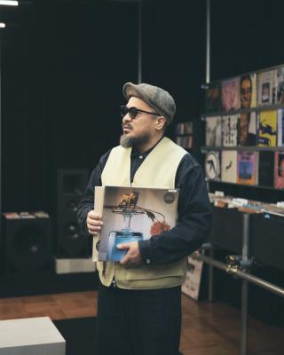 Little Nap COFFEE STAND オーナー / 濱田さん *** デザイナー・アーティスト / Asuka Watanabe ー 音楽カルチャーを愛するすべての人に向けた、東京・原宿の『BEATINK Listening Space』