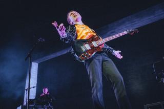 Franz Ferdinand  ロックスターの帰還! フランツ・フェルディナンドが魅せた“現在”の到達点 東京公演のライブレポートが到着!