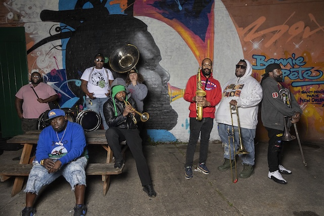Hot 8 Brass Band / ニューオーリンズ発ヒップホップ/ ディープ・ファンクの新世代ブラスバンド ホット・エイト・ブラス・バンドが新作と共に 帰って来る!