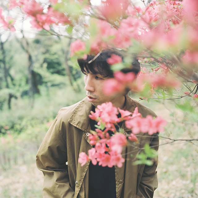 Anchorsong / 過去にはトム・ミッシュやヨ・ラ・テンゴらも出演した、10分間で曲作りに挑戦する人気企画「Against the Clock」に新作『Cohesion』のリリパを控えたアンカーソングが登場!
