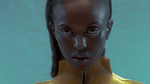 Beatink Com Kelela デビュー アルバム Take Me Apart が好評のケレラが新たに Blue Light のmvを公開